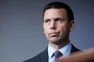 Quyền Bộ trưởng An ninh Nội địa Mỹ từ chức