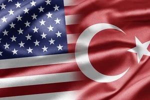 Nghị sĩ Mỹ trình dự luật tăng trừng phạt Thổ Nhĩ Kỳ