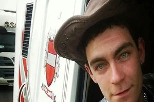 Vụ 39 thi thể trong xe tải: Thêm một tài xế hầu toà