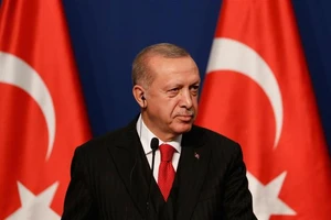 Ông Erdogan chỉ trích Mỹ, Nga không thực hiện cam kết về Syria