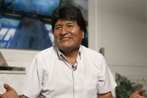 Ông Morales: 'Họ trả 50.000 USD để bắt tôi'