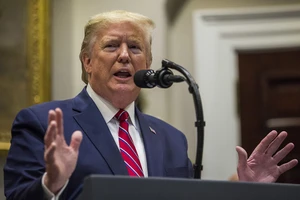 Ông Trump 'mong muốn' cấp dưới ra làm chứng điều tra luận tội