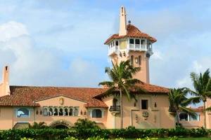 Nữ công dân Trung Quốc bị bắt vì đột nhập resort ông Trump