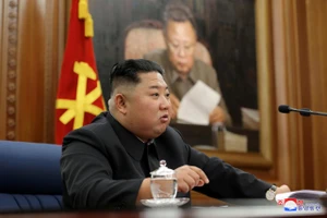 Triều Tiên tổ chức họp quân sự, cảnh báo Mỹ phải trả giá đắt