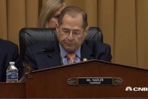 Hạ viện Mỹ đề xuất bổ sung các điều khoản luận tội ông Trump