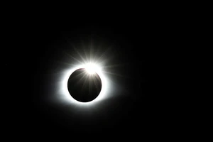 Nhiều quốc gia có thể ngắm nhật thực sau Giáng sinh 