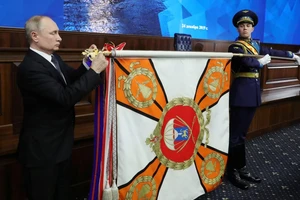 Ông Putin: Nga đứng đầu thế giới về vũ khí siêu vượt âm