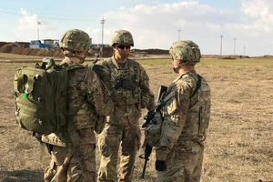 Binh sĩ Mỹ đồn trú ở TP Mosul, Iraq. Ảnh: REUTERS