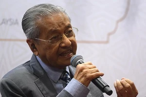 Thủ tướng Malaysia Mahathir Mohamad kêu gọi cộng đồng Hồi giáo đoàn kết lại sau vụ tấn công hạ diệt Tướng Soleimani. Ảnh: DPA