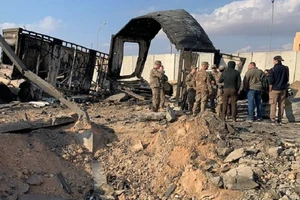 Hình ảnh ghi nhận ngày 13-1 tại căn cứ không quân Ayn al-Asad, nơi bị tên lửa Iran tấn công. Ảnh: AP