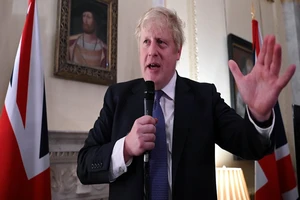 Thủ tướng Anh Boris Johnson sẽ đưa ra các điều khoản mạnh mẽ trong đàm phán thương mại hậu Brexit với EU. Ảnh: THE GUARDIAN
