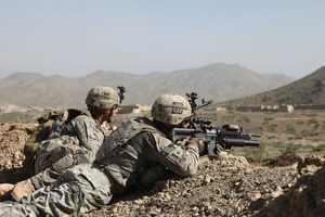 Biệt kích Mỹ tuần tra dọc biên giới tỉnh Paktika. Ảnh: AFP