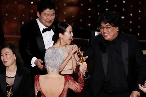 Oscar 2020: 'Ký sinh trùng' đi vào lịch sử với 4 giải lớn