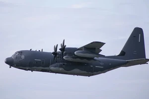 Mỹ điều máy bay MC-130J bay qua eo biển Đài Loan để thể hiện sự ủng hộ đối với vùng lãnh thổ này. Ảnh: SCMP