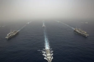 Hạm đội 7 Hải quân Mỹ tập trận trên biển Đông tháng 7-2019. Ảnh: AP