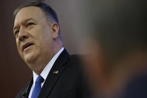 Ngoại trưởng Mỹ Mike Pompeo cho biết ông hy vọng việc hạn chế số lượng các phóng viên Trung Quốc tác nghiệp tại Mỹ sẽ khiến Bắc Kinh đối xử công bằng hơn với phóng viên Mỹ và các nước khác tại Trung Quốc. Ảnh: AP