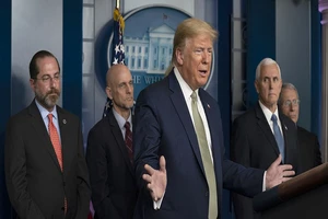 Tổng thống Mỹ Donald Trump trong một buổi họp báo về đại dịch COVID-19. Ảnh: AP