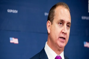 Nghị sĩ đảng Cộng hòa Mario Diaz-Balart là thành viên Quốc hội Mỹ đầu tiên nhiễm COVID-19. Ảnh: CNN