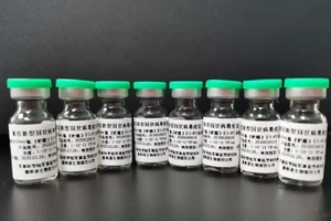 Trung Quốc cấp phép cho hai loại vaccine ngừa COVID-19 tiềm năng được thử nghiệm trên người. Ảnh: CANSINO