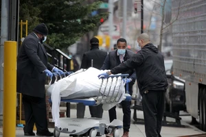 Một bệnh nhân tử vong vì COVID-19 ở New York, Mỹ (Ảnh chụp ngày 23-4). Ảnh: CNN