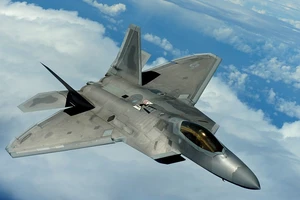 Một chiếc máy bay chiến đấu thế hệ 5 F-22 Raptor của Không quân Mỹ. Ảnh: FLICKR
