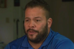 Ông David Pinney - người từng làm chung với ông George Floyd và cựu cảnh sát Derek Chauvin. Ảnh: CBS NEWS