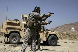 Các binh sĩ quân đội Mỹ được huấn luyện tại Afghanishtan. Ảnh: AFP