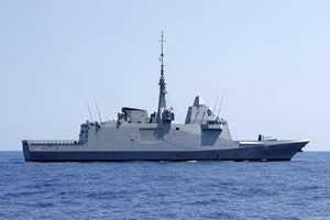 Hải quân Pháp tạm dừng sứ mệnh NATO do mối quan hệ ngày càng căng thẳng giữa Pháp và Thổ Nhĩ Kỳ liên quan cuộc chiến tại Libya.