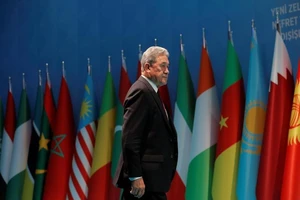 Ngoại trưởng New Zealand Winston Peters đến một cuộc họp báo tại Istanbul, Thổ Nhĩ Kỳ, ngày 22-3-2019.