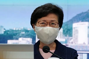 Trưởng Đặc khu hành chính Hong Kong Lâm Trịnh Nguyệt Nga. Ảnh: REUTERS