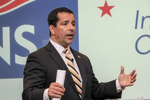 Giám đốc Trung tâm An ninh và phản gián quốc gia Mỹ (NCSC) Bill Evanina. Ảnh: INSA