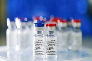 Mẫu vaccine ngừa COVID-19 do Viện Nghiên cứu Dịch tễ và Vi sinh vật Gamaleya phát triển ở Moscow, Nga.