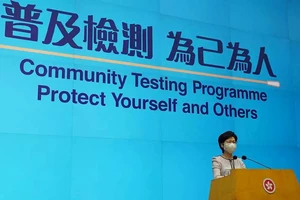 Bà Lâm Trịnh Nguyệt Nga tại buổi họp báo thường kỳ ngày 8-9. Ảnh: REUTERS