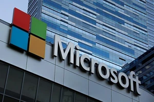 Biểu tượng của tập đoàn Microsoft ở thành phố Los Angeles, bang California, Mỹ.