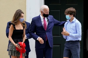 Ông Biden vẫn có nguy cơ nhiễm COVID-19 từ cuộc tranh cử