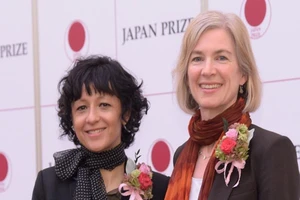 Bà Emmanuelle Charpentier (trái) và bà Jennifer Doudna. 
