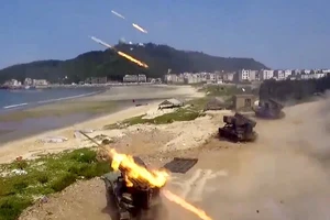 Trung Quốc tập trận chiếm đảo ở bán đảo đối diện Đài Loan 
