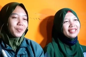 Cặp song sinh Treni và Trena. Ảnh: SCMP