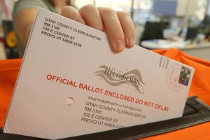 Ảnh minh họa - Một bì đựng phiếu bầu qua thư ở bang Utah. Ảnh: GETTY
