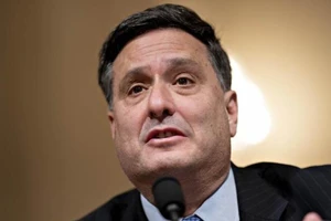 Ông Joe Biden chỉ định ông Ron Klain giữ chức Chánh văn phòng Nhà Trắng kiêm trợ lý. Ảnh: CNN