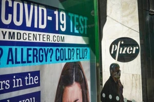 Cố vấn ông Biden sẽ gặp các nhà sản xuất vaccine COVID-19 