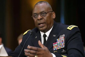 Tướng Lloyd Austin tại một phiên điều trần ở Thủ đô Washington D.C, ngày 16-9-2015.