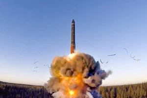 Nga phóng thử tên lửa đạn đạo xuyên lục địa từ Sân bay vũ trụ Plesetsk. Ảnh: AP