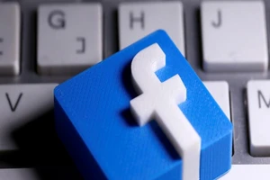 Facebook tuyên bố sẽ khóa tài khoản của Tổng thống Donald Trump thêm ít nhất hai tuần nữa.