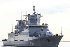 Đức cân nhắc điều chiến hạm tới Nhật, Biển Đông