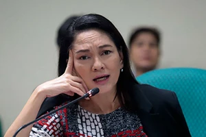 Thượng nghị sĩ Philippines Risa Hontiveros. Ảnh: ABS-CBN NEWS
