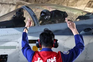 Máy bay tiêm kích phòng thủ bản địa F-CK-1 Ching-kuo (IDF) của Đài Loan ngày 26-1-2021. Ảnh: REUTERS