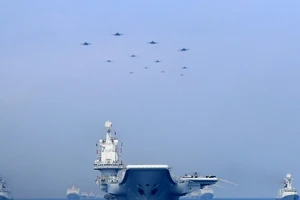 Trung Quốc bắt đầu 1 tháng tập trận ở Biển Đông. Ảnh: REUTERS