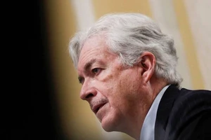 Ủy ban Tình báo Thượng viện Mỹ bỏ phiếu nhất trí thông qua đề cử nhà ngoại kỳ cựu William Burns trở thành giám đốc Cơ quan tình báo trung ương Mỹ.