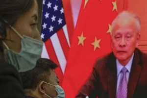 Đại sứ Trung Quốc tại Mỹ nói về 'sự xói mòn dân chủ' tại Hong Kong. Ảnh: ANDY WONG